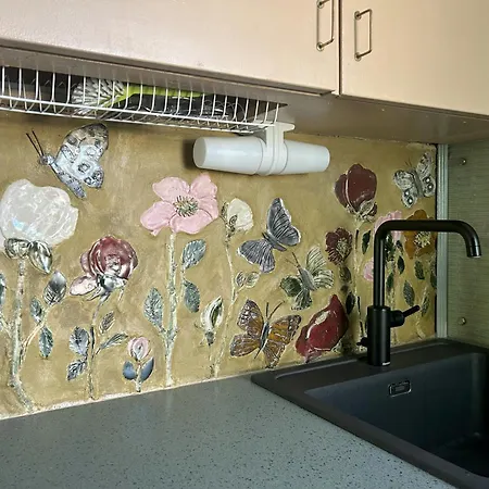 Artbeat Apartment